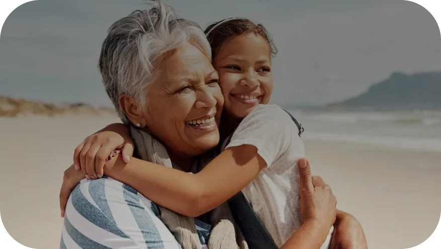 장루 수술 중인 어린 소녀와 엄마